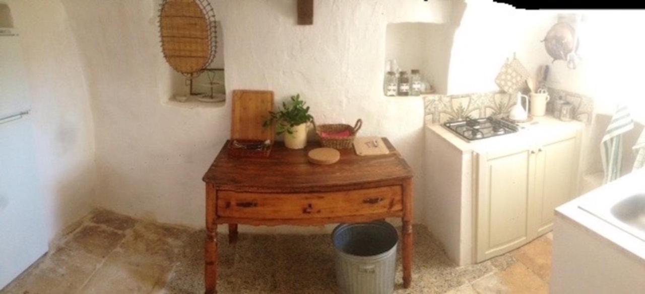 Borgo Trulli 1789 Bed & Breakfast Ostuni Exterior photo