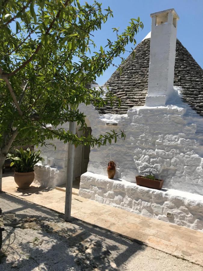 Borgo Trulli 1789 Bed & Breakfast Ostuni Exterior photo